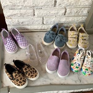 Toddler Girls Shoe Bundle 7 pair. Size6